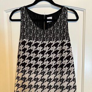 CAbi Houndstooth DressyTank